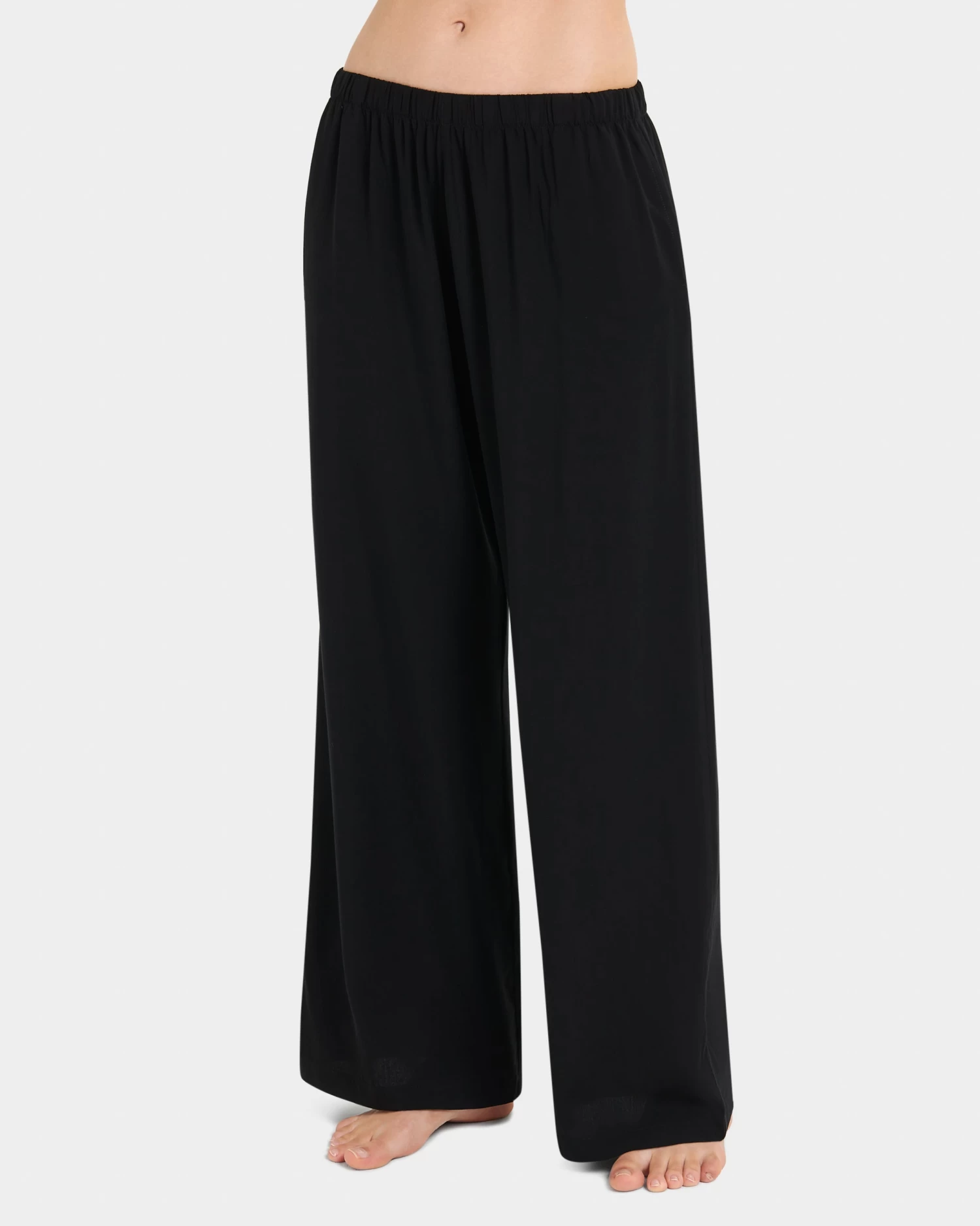 BLUEBELLA Tarcon Eco Viscose Long Pyjama Set Black - Image 2