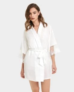 BLUEBELLA Marseille Luxury Satin Kimono White