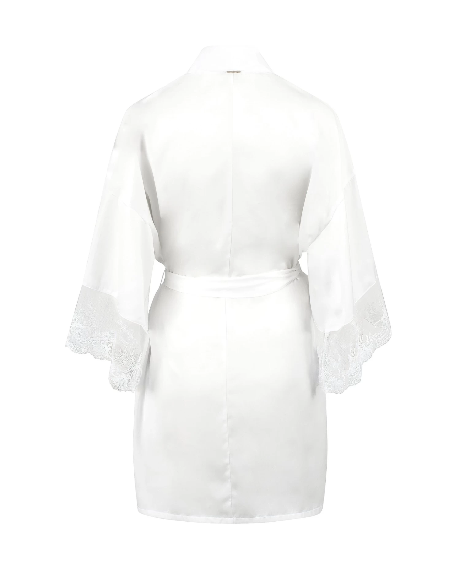 BLUEBELLA Marseille Luxury Satin Kimono White - Image 6